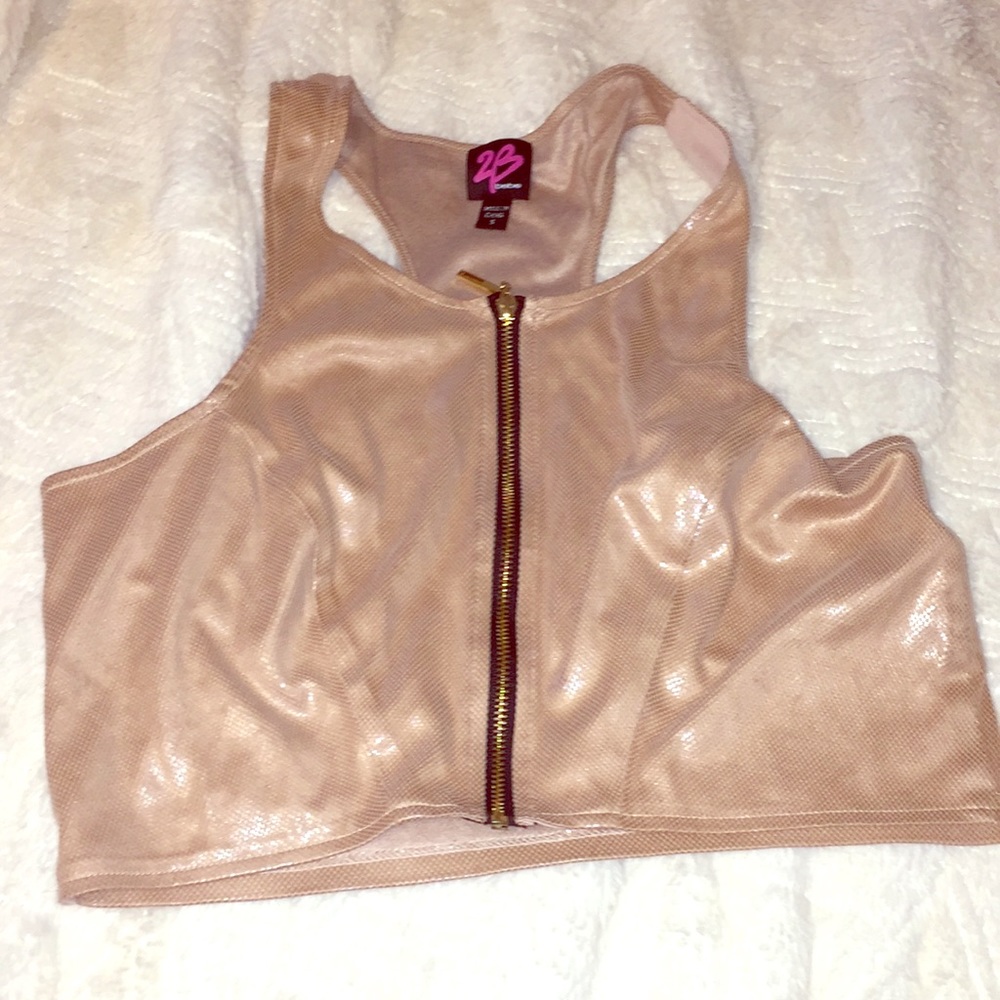 Bebe crop top